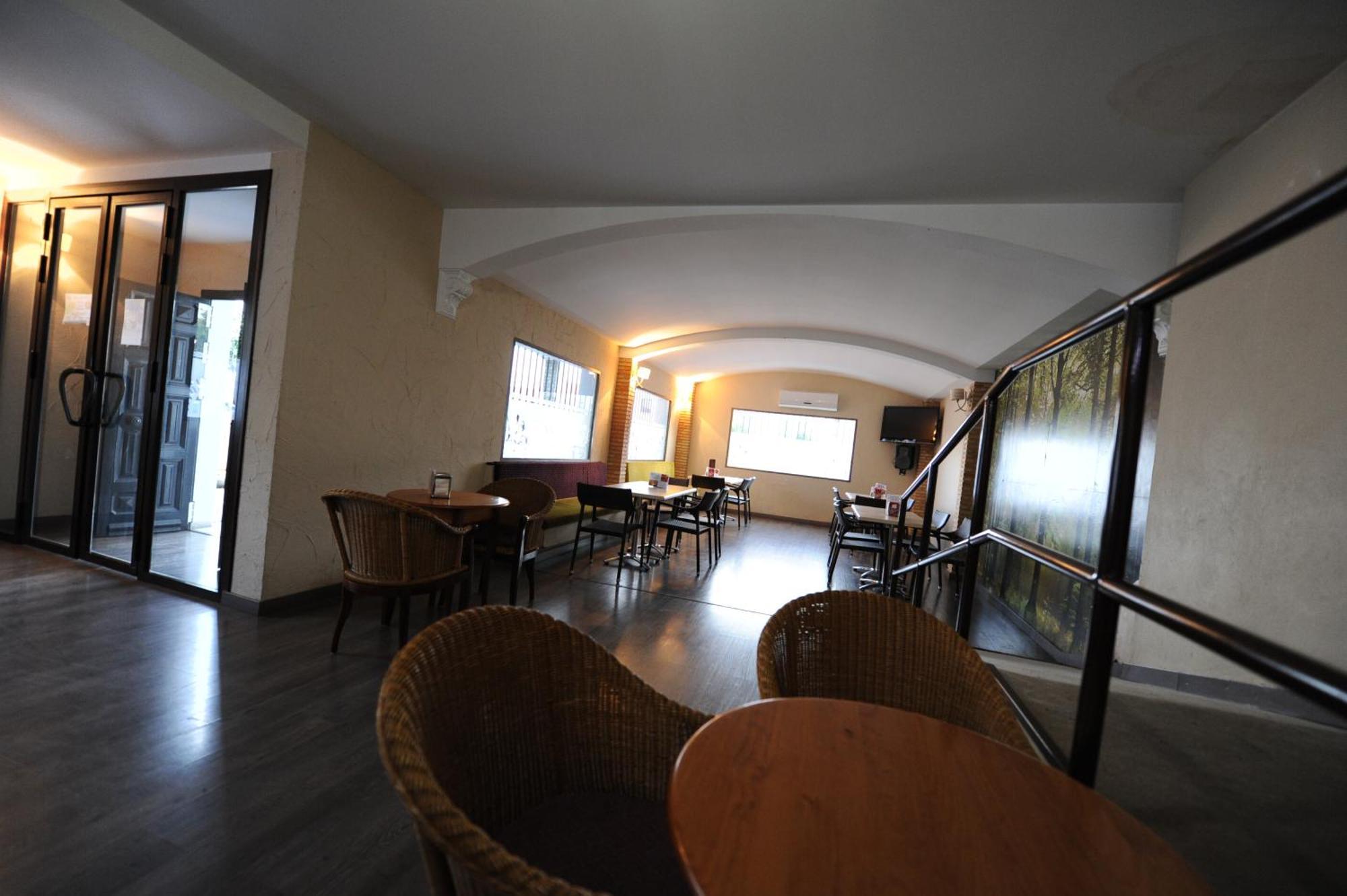 Hotel Montearoma Valverde del Camino Extérieur photo