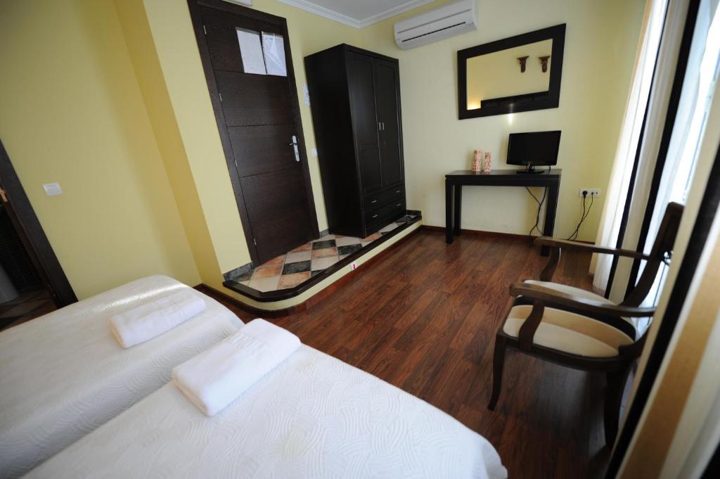 Hotel Montearoma Valverde del Camino Chambre photo
