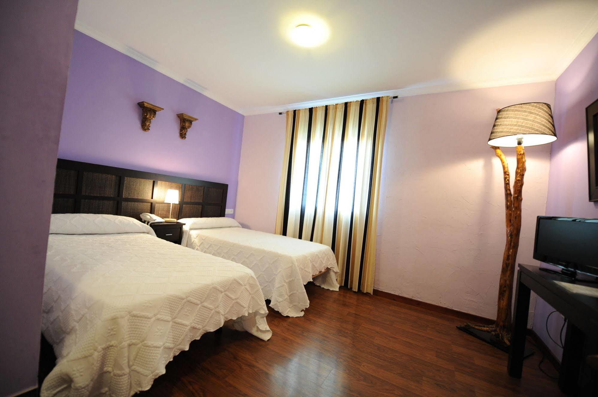 Hotel Montearoma Valverde del Camino Extérieur photo