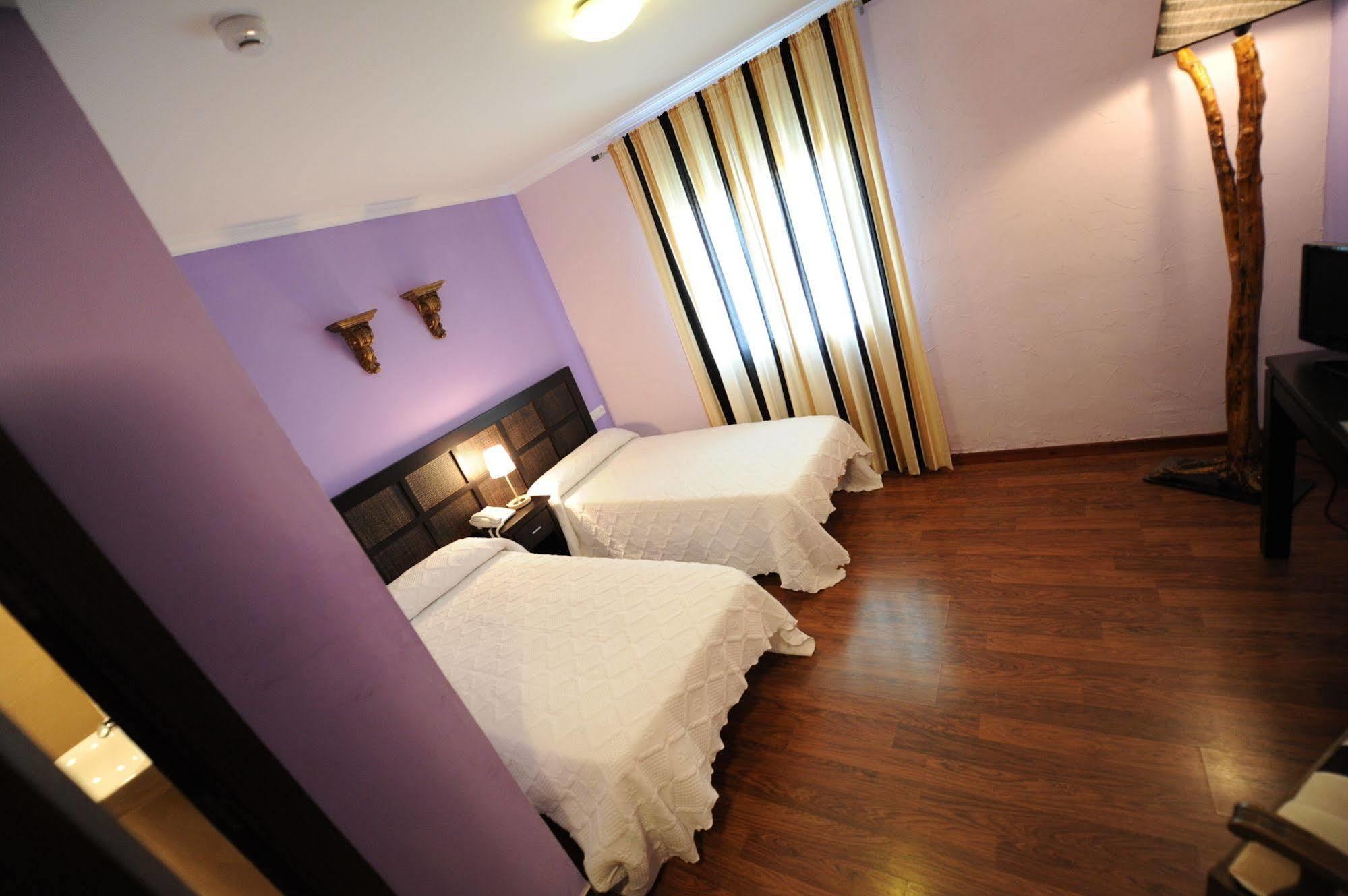 Hotel Montearoma Valverde del Camino Extérieur photo