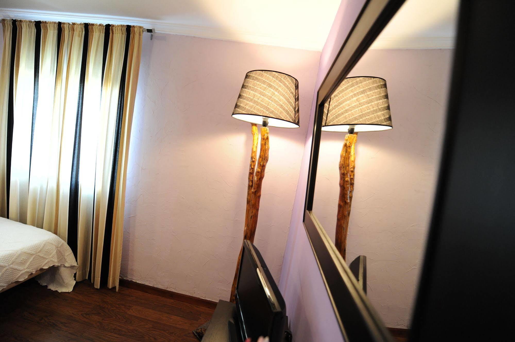 Hotel Montearoma Valverde del Camino Extérieur photo