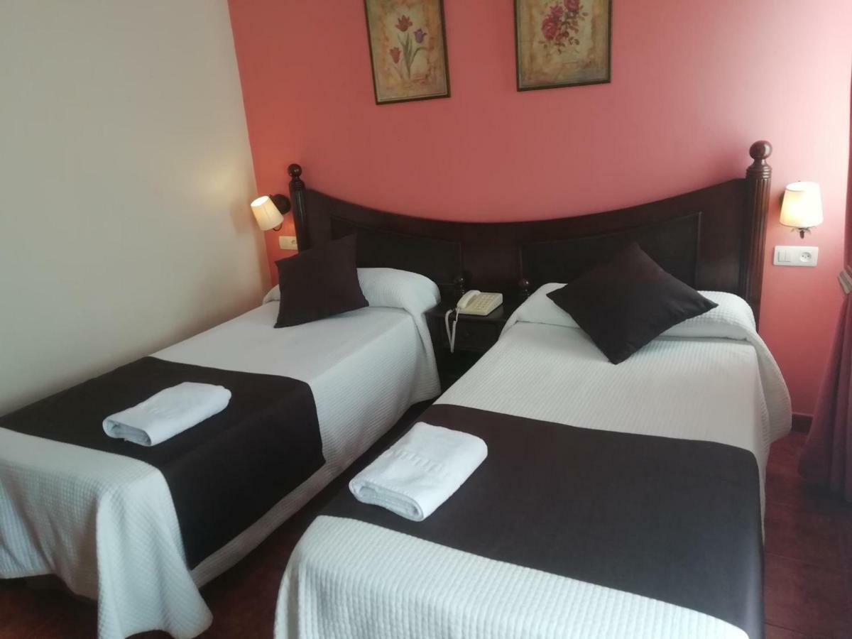 Hotel Montearoma Valverde del Camino Extérieur photo